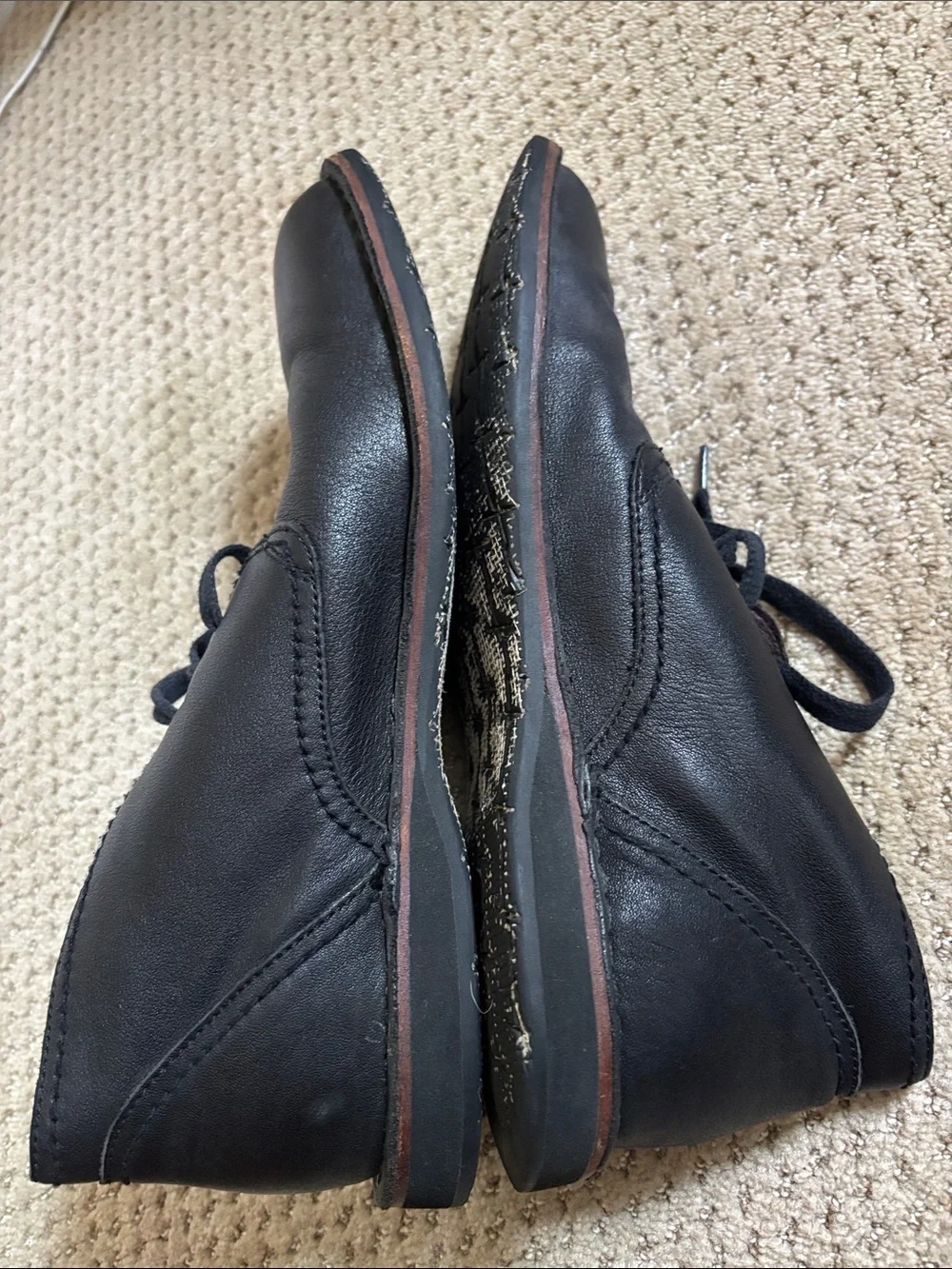 John Varvatos Black Leather Chukka Lace-Up Boots